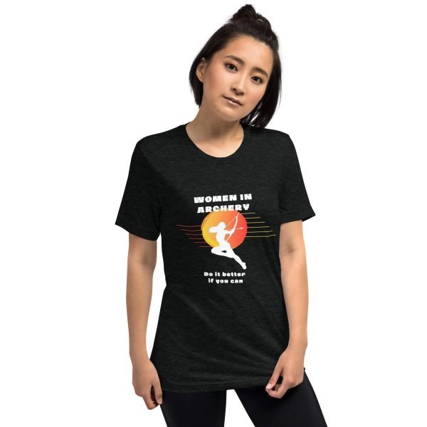 Women in archery - short sleeve t-shirt (original TIFAM design)
