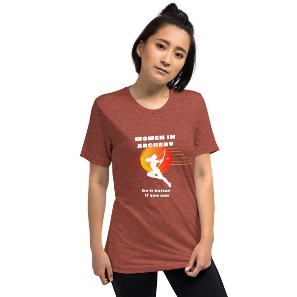 Women in archery - short sleeve t-shirt (original TIFAM design)