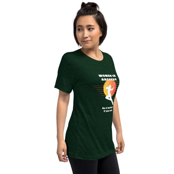 Women in archery - short sleeve t-shirt (original TIFAM design)