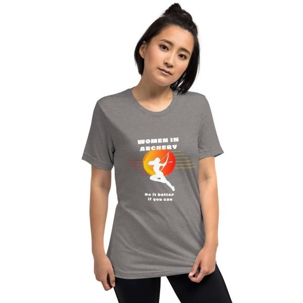 Women in archery - short sleeve t-shirt (original TIFAM design)