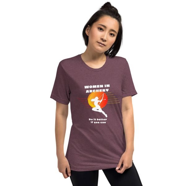 Women in archery - short sleeve t-shirt (original TIFAM design)