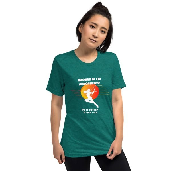 Women in archery - short sleeve t-shirt (original TIFAM design)